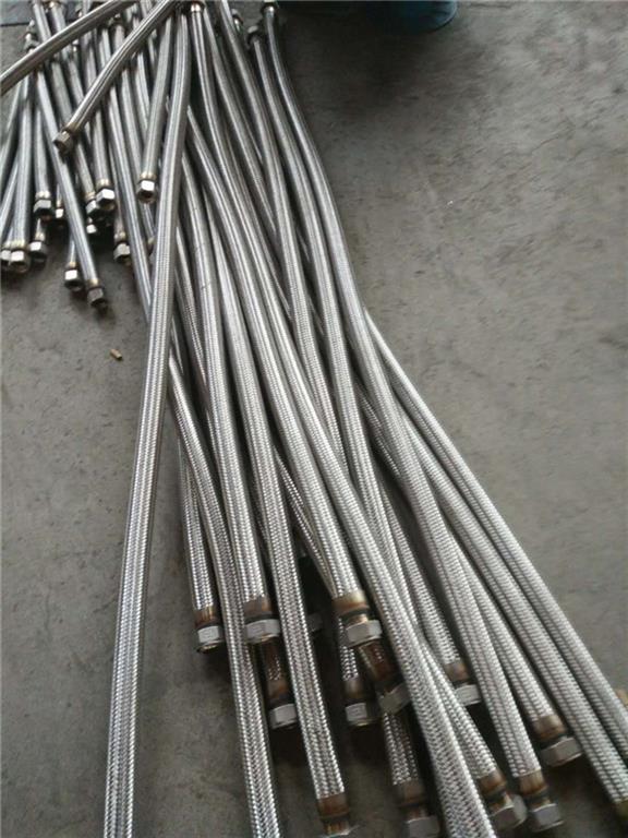 <strong>不锈钢金属软管</strong>